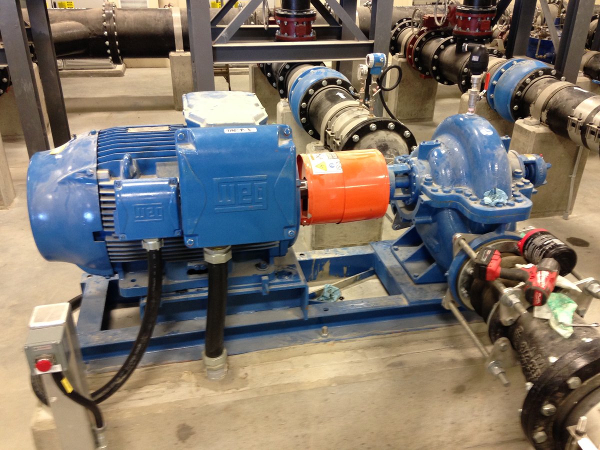 Split-case booster pump station